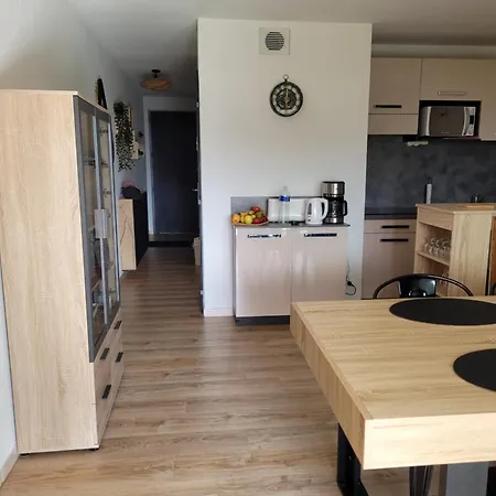 Appartement Face Au Golf En Rez De Jardin